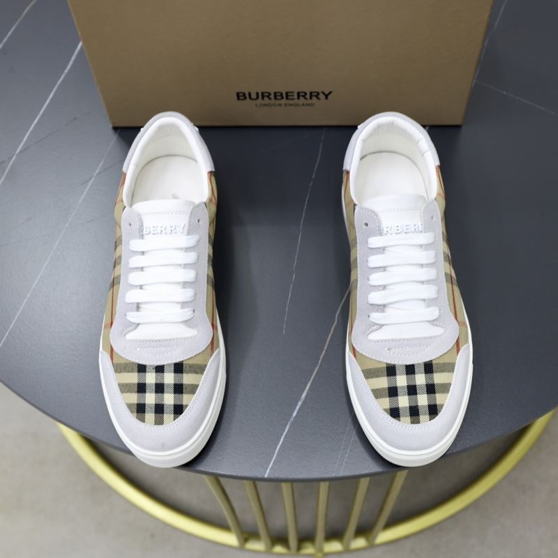 Burberry Low Shoes